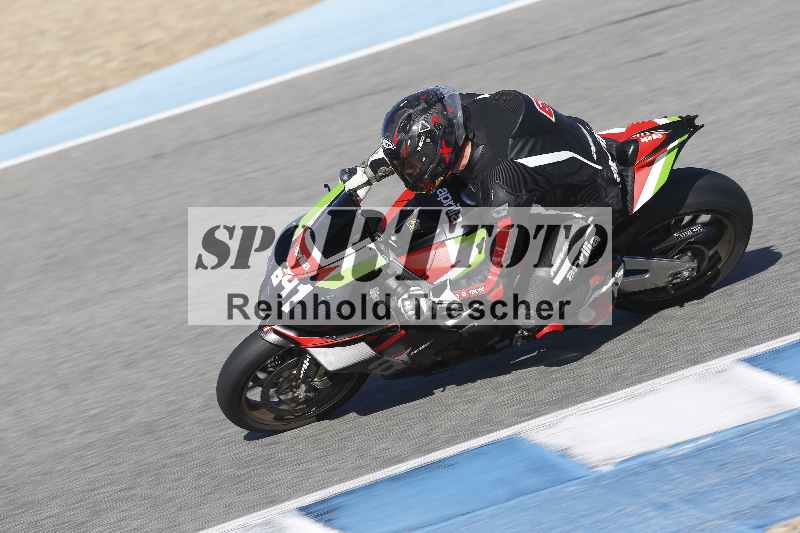 /Archiv-2024/02 29.01.-02.02.2024 Moto Center Thun Jerez/Gruppe gruen-green/641